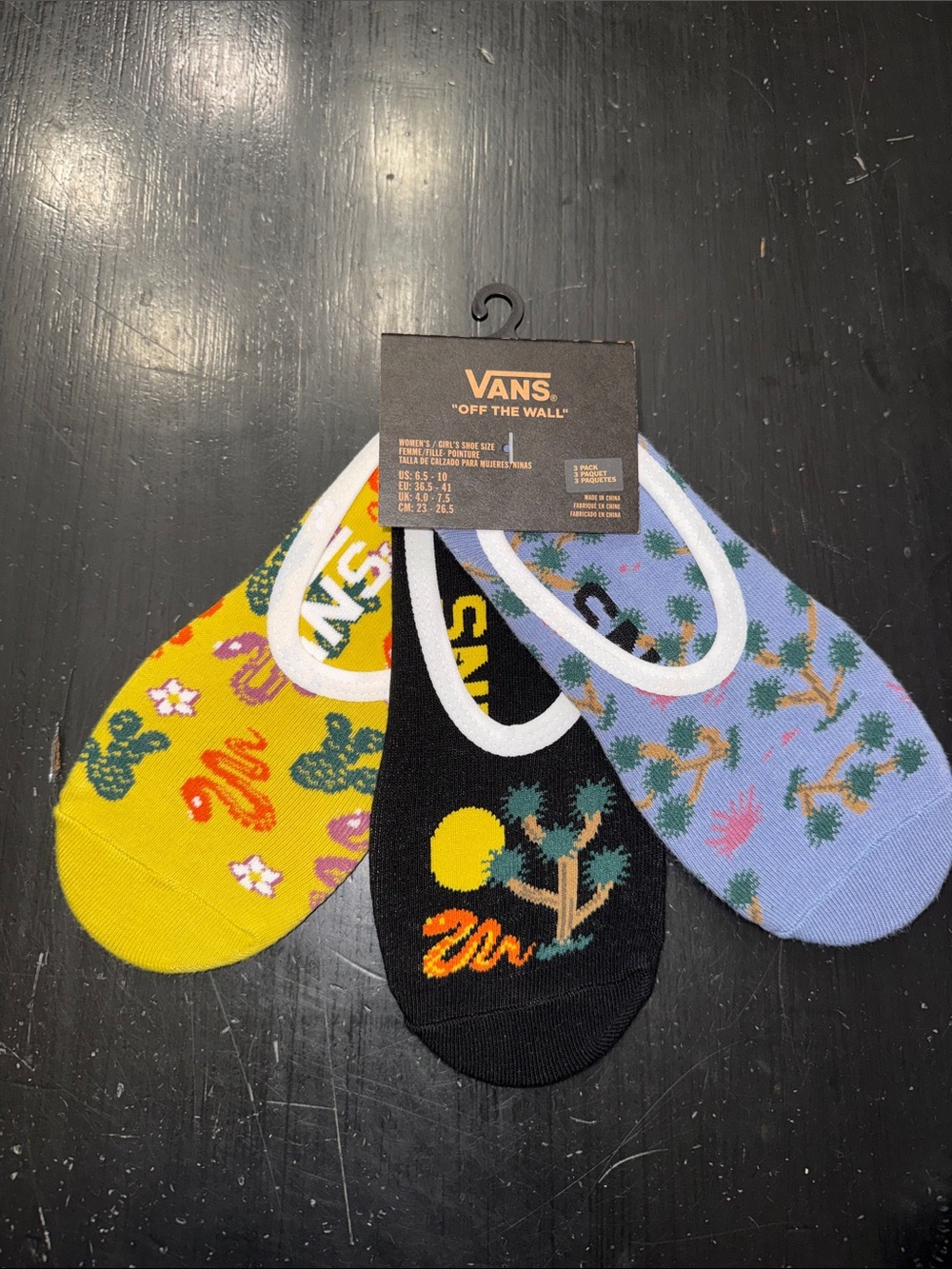 VANS no show women’s socks. size US 6.5-10. 3 pack.